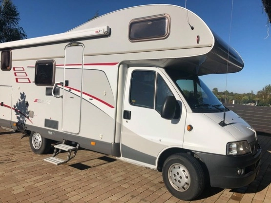                         HYMER 2006 ROK - zdjęcie 1
                        