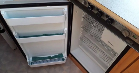                         KNAUS Sudwind 450 - zdjęcie 8
                        