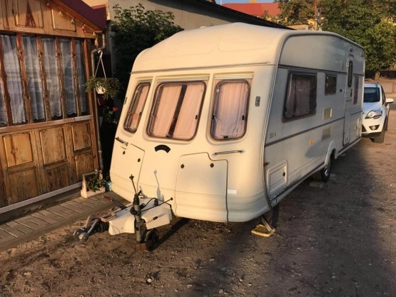                         Przyczepa kempingowa marki Vanroyce - zdjęcie 1
                        