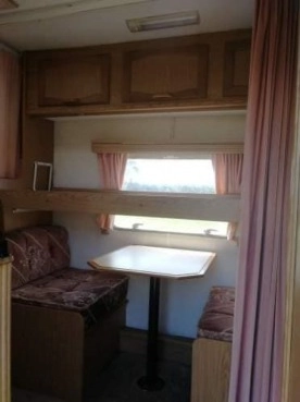                         Przyczepa kempingowa marki Vanroyce - zdjęcie 20
                        