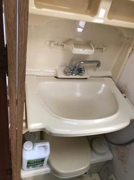                         Przyczepa kempingowa marki Vanroyce - zdjęcie 22
                        