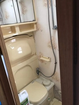                         Przyczepa kempingowa marki Vanroyce - zdjęcie 24
                        