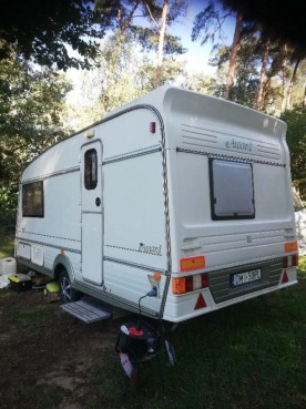                         Przyczepa Kempingowa Award Transtar 1996 r. - zdjęcie 1
                        