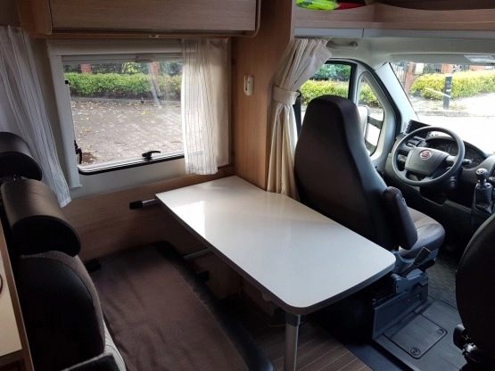                         Kamper Sulight T65 z 2016 roku - zdjęcie 4
                        