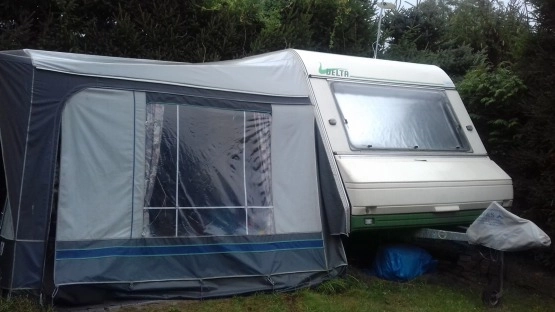                         Sprzedam przyczępe kempingową DELTA 1043 - zdjęcie 8
                        