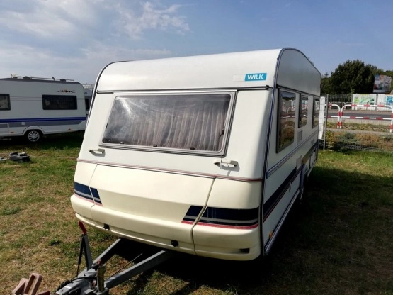                         Przyczepa kempingowa marki Wilk z 1998 roku, dmc 1300 kg !!! - zdjęcie 8
                        