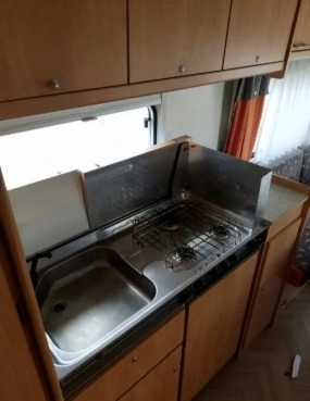                         Burstner z łóżkami piętrowymi !!! - zdjęcie 11
                        