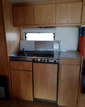                         Burstner z łóżkami piętrowymi !!! - zdjęcie 5
                        