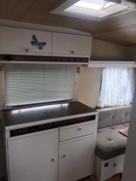                         ADRIA Optima 4256 DO 1988 r. DMC 850 kg, 3-4 osoba. PRZEDSIONEK. Leszno - zdjęcie 13
                        