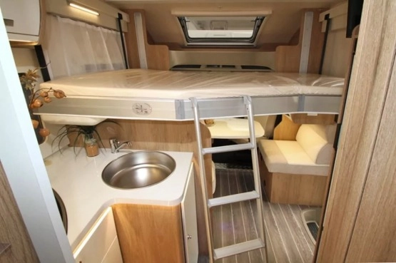                         Kamper Roller Team 284TL 5 osobowy 2019 r. - zdjęcie 6
                        