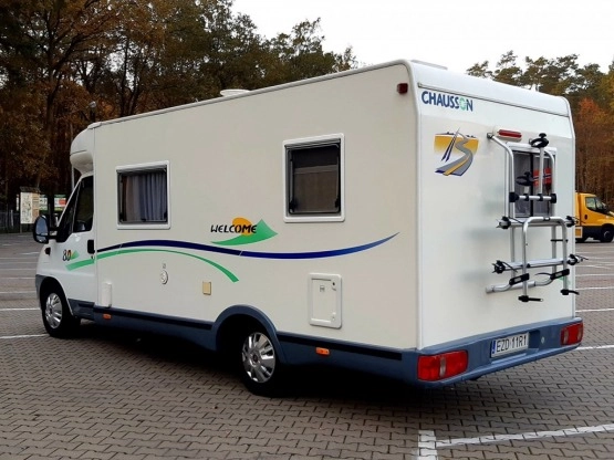                         Kamper Fiat Ducato TRIGANO CHAUSSON - zdjęcie 10
                        