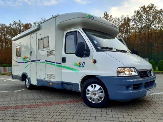                        Kamper Fiat Ducato TRIGANO CHAUSSON - zdjęcie 17
                        