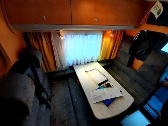                         Kamper Fiat Ducato TRIGANO CHAUSSON - zdjęcie 4
                        