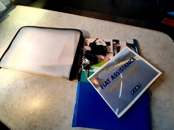                         Kamper Fiat Ducato TRIGANO CHAUSSON - zdjęcie 8
                        