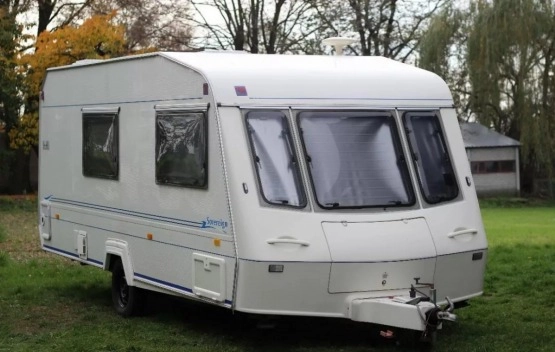                         Przyczepa kempingowa Elddis Sovereign - zdjęcie 1
                        