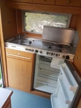                         Przyczepa kempingowa Dethleffs Camper RD1a - zdjęcie 4
                        