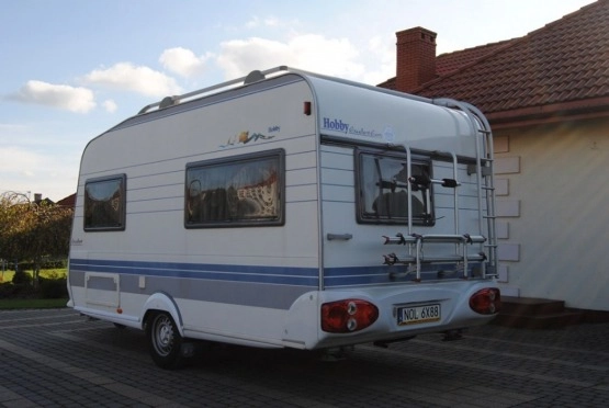                         HOBBY 400 Zarejestrowana! 4 osoby! WC! Ciepła woda! Ogrzewanie! MOVER! - zdjęcie 4
                        