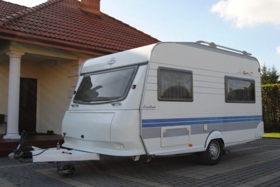                         HOBBY 400 Zarejestrowana! 4 osoby! WC! Ciepła woda! Ogrzewanie! MOVER! - zdjęcie 7
                        