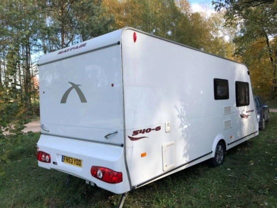                         Przyczepa kempingowa 2009 6-7 osobowa - zdjęcie 18
                        