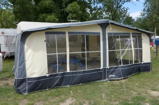                         sprzedam przyczepę Dethleffs Camper 5,1m z  1999r - zdjęcie 4
                        