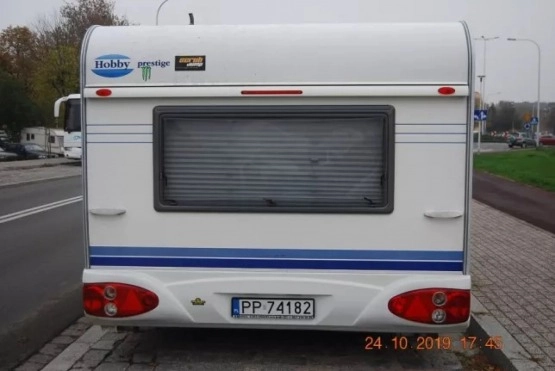                         Przyczepa kempingowa Hobby Prestige 650 z przedsionkiem - zdjęcie 3
                        