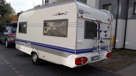                         Zadbana Hobby De Luxe Easy 440 SF - zdjęcie 2
                        