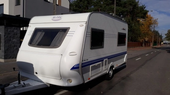                         Zadbana Hobby De Luxe Easy 440 SF - zdjęcie 5
                        