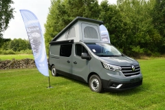                         Renault Trafic campervan - zdjęcie 2
                        