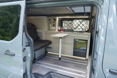                         Renault Trafic campervan - zdjęcie 13
                        