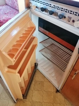                         Przyczepa Tabbert Comtesse DeLuxe - zdjęcie 9
                        
