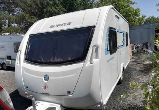                         Przyczepa Kempingowa Sprite Musketeer 2012 - zdjęcie 4
                        