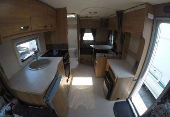                         Przyczepa Kempingowa Sprite Musketeer 2012 - zdjęcie 7
                        