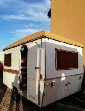                         Przyczepa kempingowa składana La Boheme - zdjęcie 2
                        