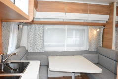                         HOBBY DELUXE 400 SFE - zdjęcie 4
                        