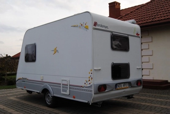                         STERCKEMAN 4 osobowa! Łóżko piętrowe! WC! Markiza! Lekka DMC 850 kg! - zdjęcie 6
                        