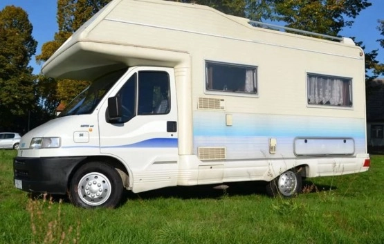                         KAMPER Fiat Ducato 2.5 tdi Klima TV 6 osobowy - zdjęcie 2
                        