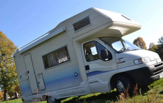                         KAMPER Fiat Ducato 2.5 tdi Klima TV 6 osobowy - zdjęcie 6
                        