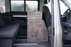                         Zabudowa meblowa Vanessa do T5 T6 Vivaro Trafic - zdjęcie 1
                        