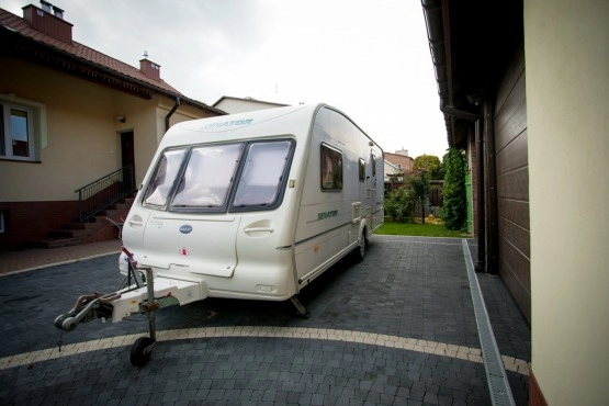                         RATY 0% Przyczepa kempingowa BAILEY SENATOR ARIZONA 2002 4 osobowa - zdjęcie 9
                        