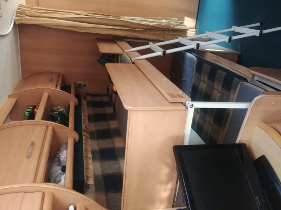                         Swift Celeste L shape motor mover stan super - zdjęcie 19
                        