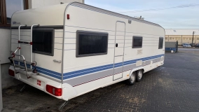                         Hobby Exclusive 650 KMFE – 1998r, rodzinna przyczepa z łóżkami piętrowymi, 6 osobowa - zdjęcie 3
                        