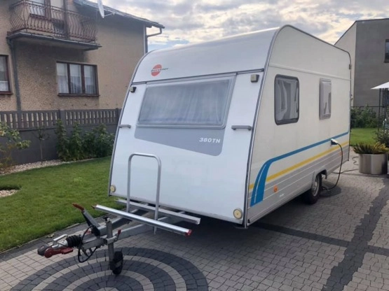                         BURSTNER Kiss 380 TN, DMC 900 kg, WC, 1999 rok Leszno - zdjęcie 2
                        