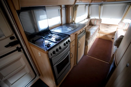                         RATY 0% Przyczepa kempingowa STERLING ECCLES 5os 2003 RATY 0% - zdjęcie 12
                        