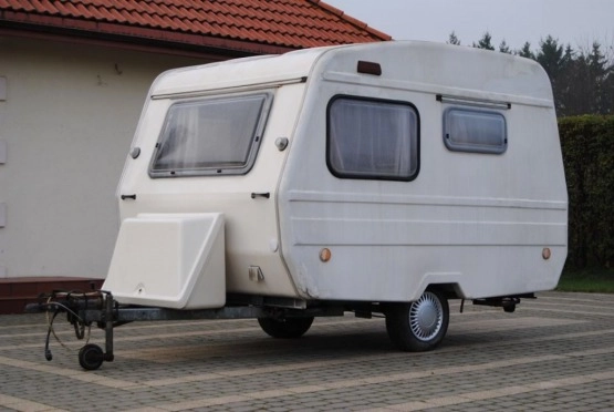                         NIEWIADÓW N126N Zarejestrowana! Przedsionek! Całe szyby! POLECAM - zdjęcie 1
                        