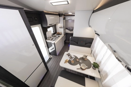                         Okazja Roller 295 M model 2020 automat skórzana tapicerka - zdjęcie 15
                        