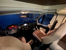                         Kamper Benimar SPORT 346 Stan bardzo dobry Kampery Suwałowski - zdjęcie 17
                        