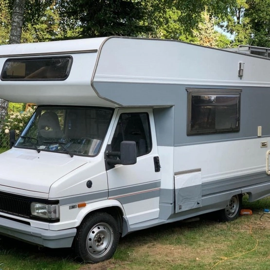                         Fiat Ducato Dethleffs Kamper 2.5 Diesel - zdjęcie 10
                        