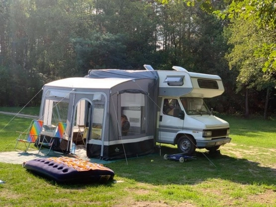                         Fiat Ducato Dethleffs Kamper 2.5 Diesel - zdjęcie 12
                        