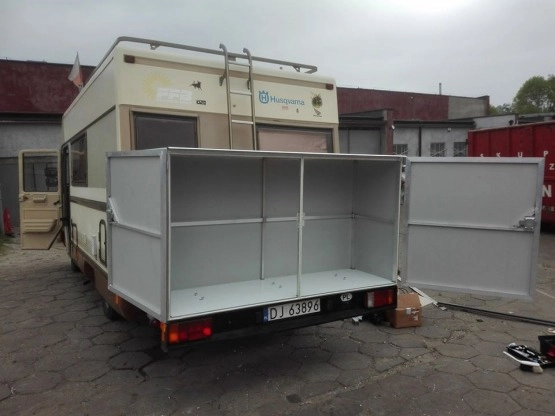                         Kamper Peugeot J5 Classic 570 integra 1990 r. - zdjęcie 16
                        