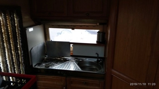                         Kamper Peugeot J5 Classic 570 integra 1990 r. - zdjęcie 19
                        